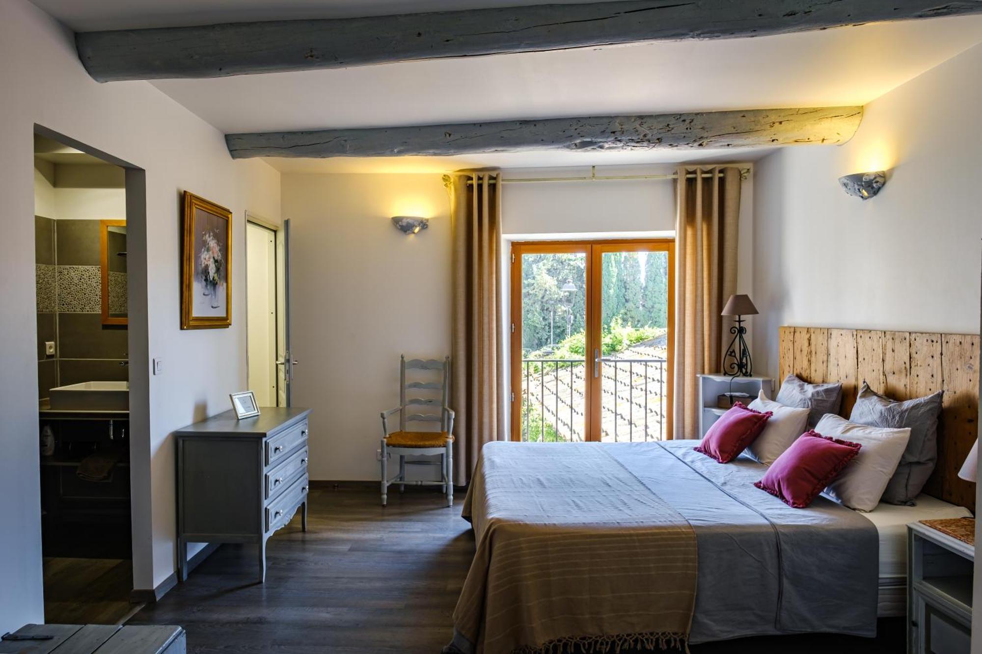 Mas D'Alaure B&B Verquieres Dış mekan fotoğraf